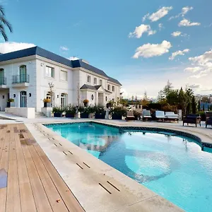 Increible De Lujo Villa Madrid